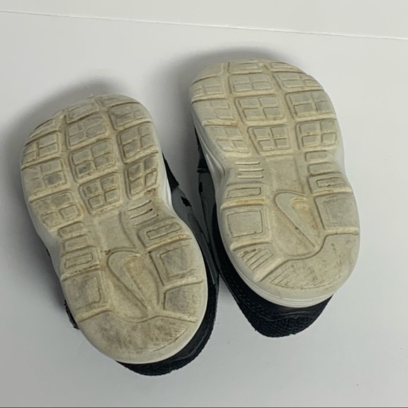 Nike Downshifter | Infant Size 7C | Black/Gray Baby Sneakers Shoes - Picture 8 of 9